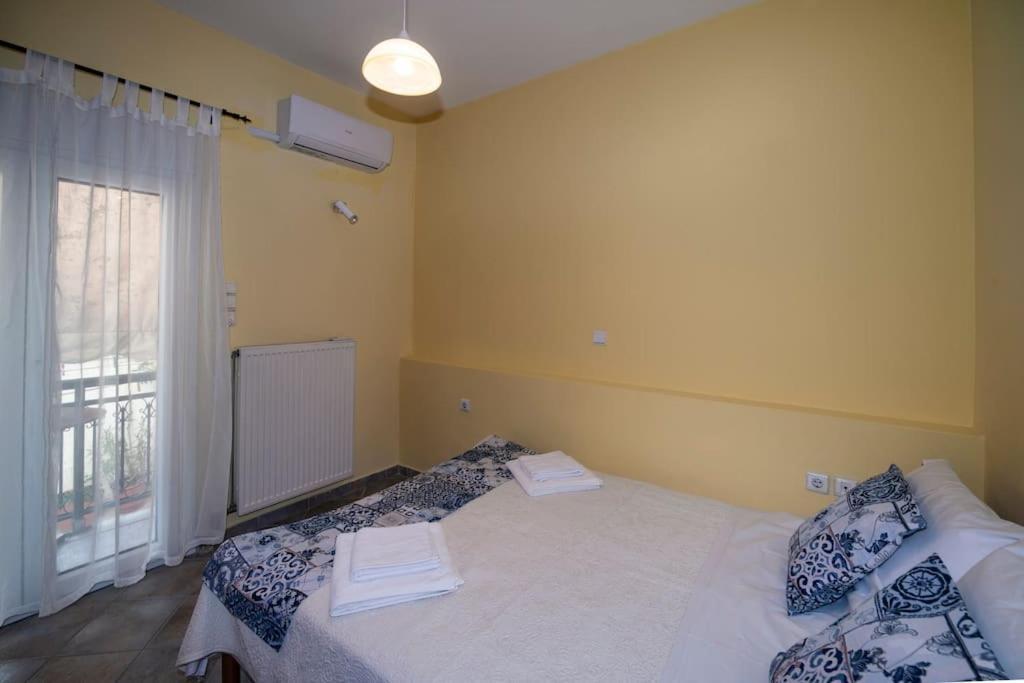 Μάνια Apartment Pythagoreio  Exterior photo